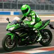 摩托骑手冲刺